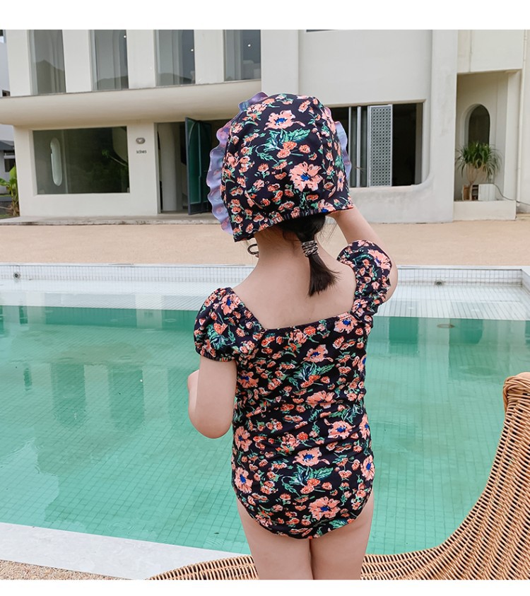 Kids swimwear